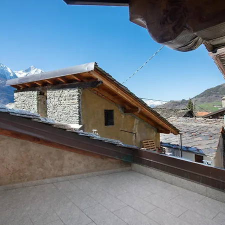 Da Manu - Nus Apartment